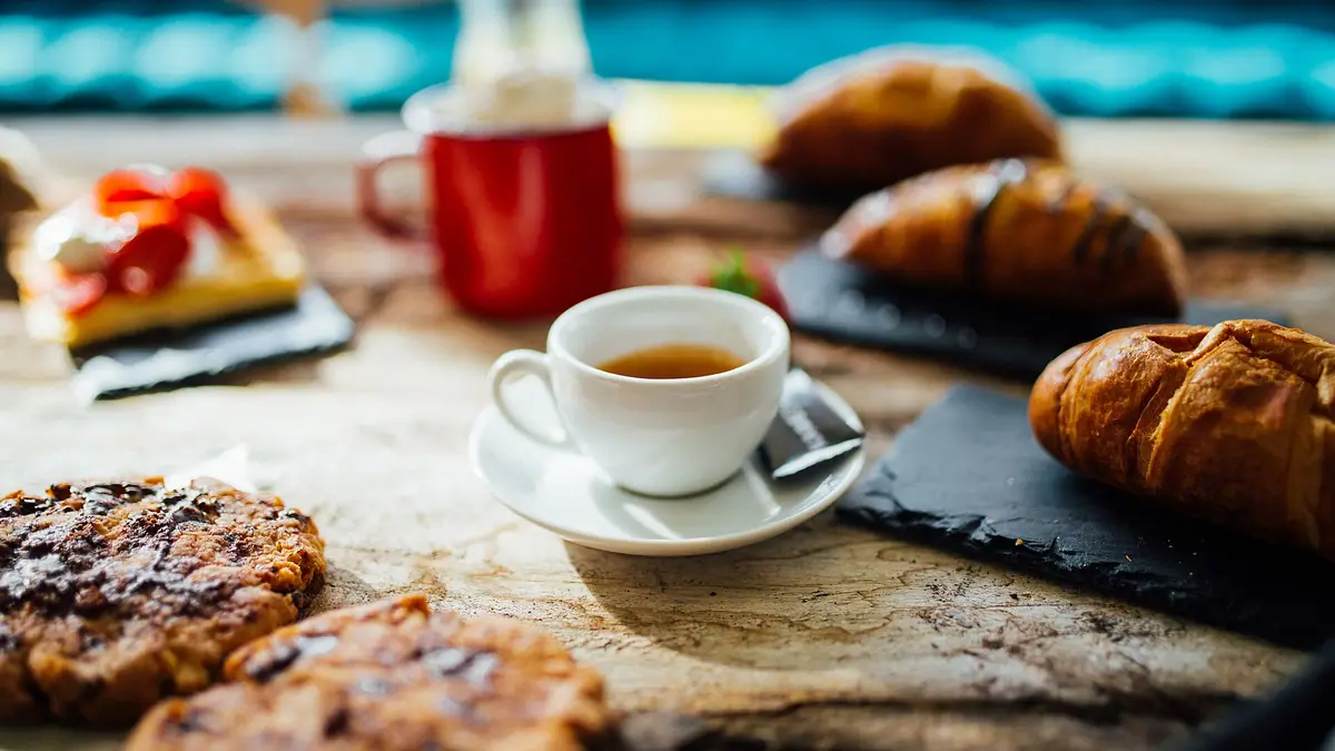 Middle Eastern Bakery bakes